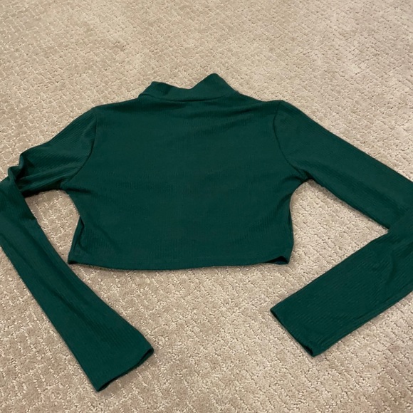 Publik green full zip Long sleeve crop small - Picture 2 of 9